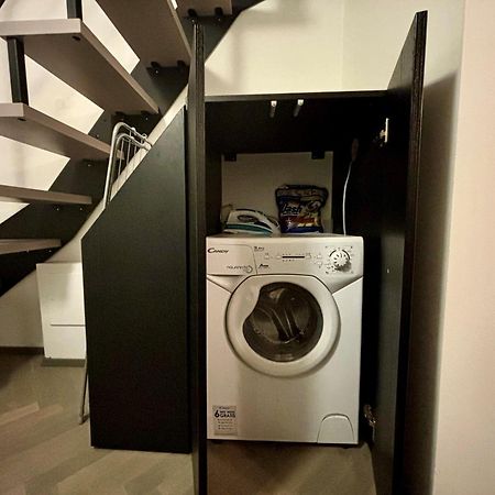 Saragozza Suite 2 Intero Appartamento In Centro Storico Wifi E Parcheggio Gratuito Modena Luaran gambar